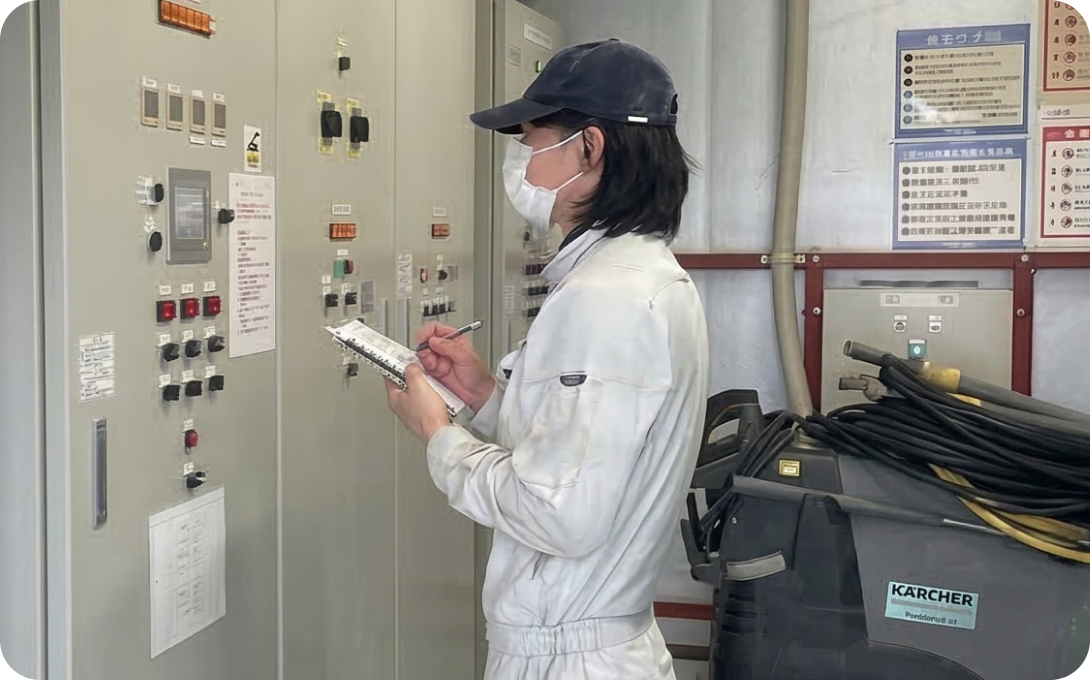 農場スタッフ T.K さんの職場での様子